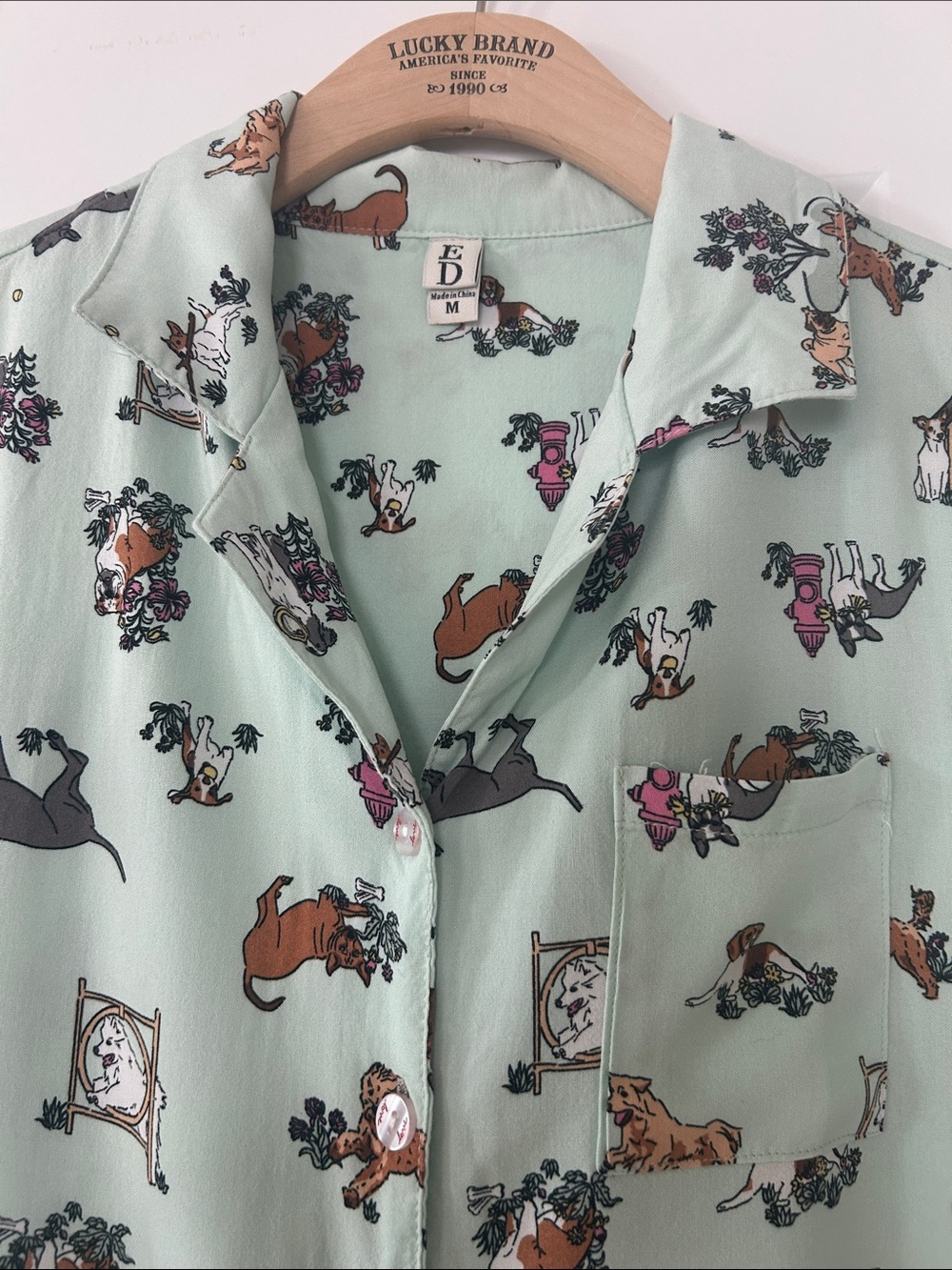 Ellen Degeneres Puppy Dog Print Sleep Set w MEASUREMENTS Sz Med. BUT RUNS SMALL